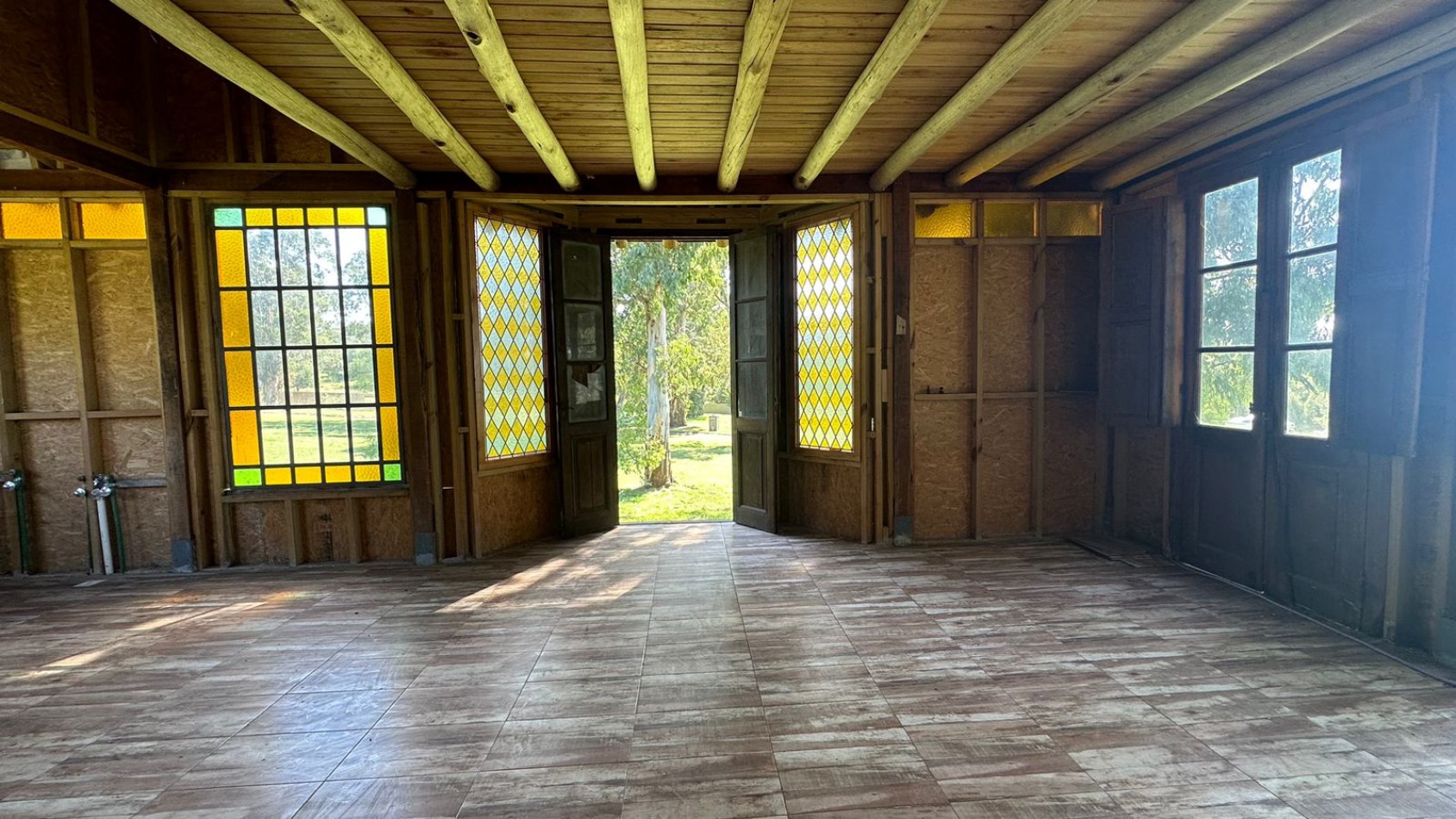 HERMOSA CABAÑA EN LAGUNA BRAVA