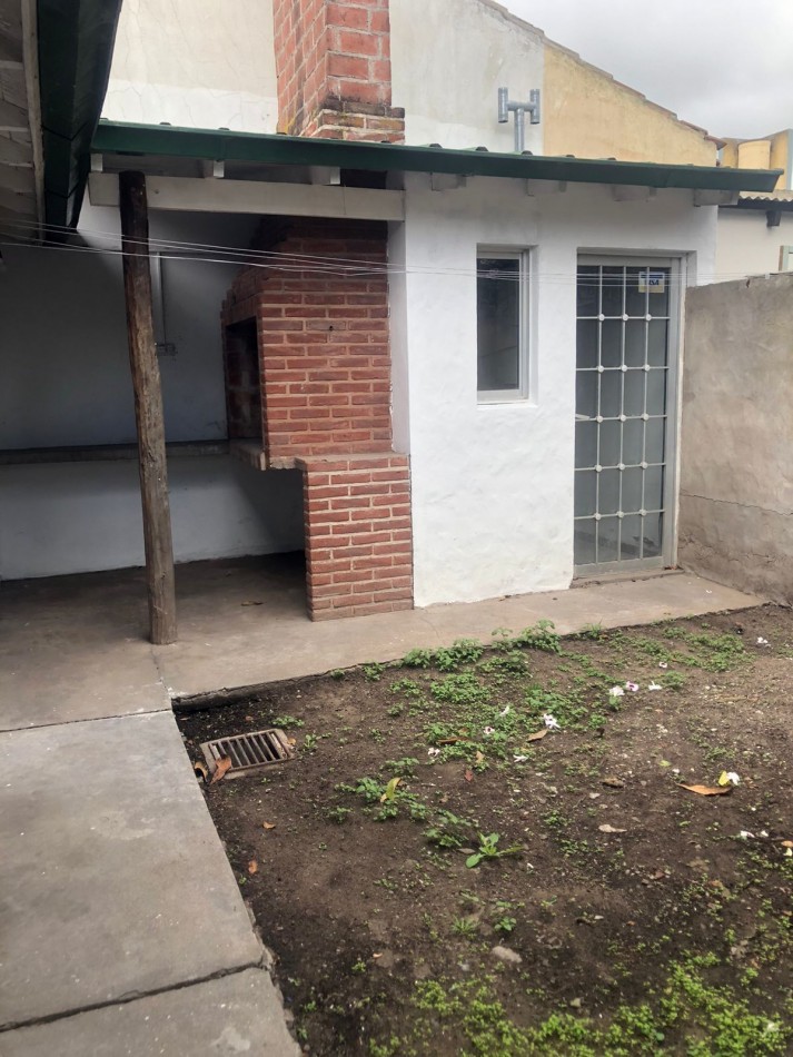 Casa en Barrio Parque municipal