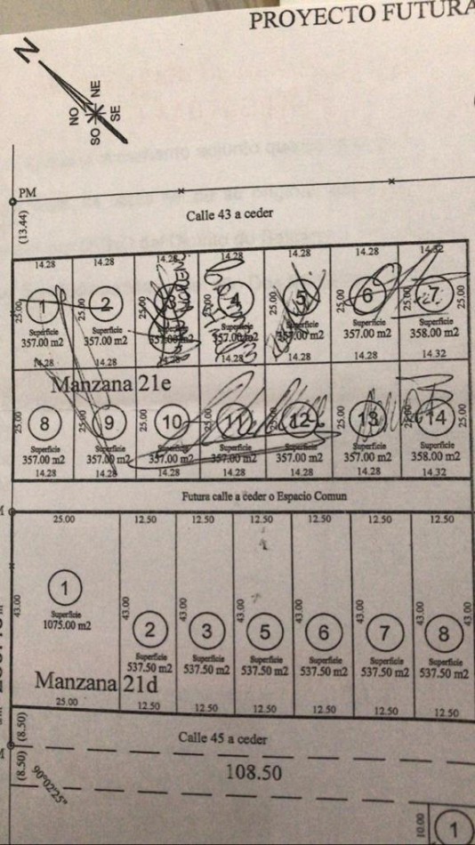 vende dos lotes linderos 